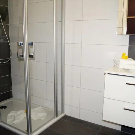 Apartman 21116 *